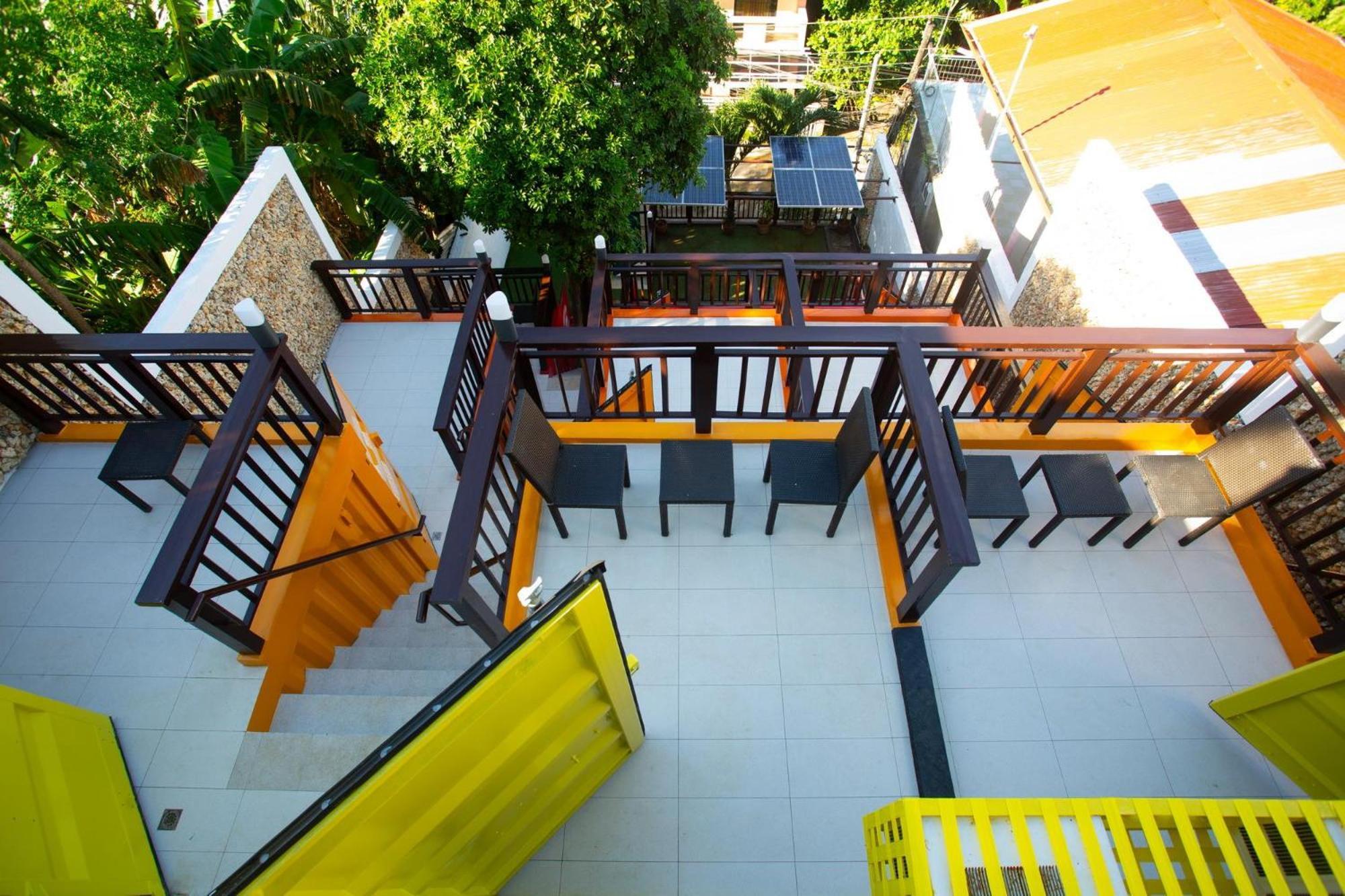 Chillax Boracay Hostel Yapak Kültér fotó